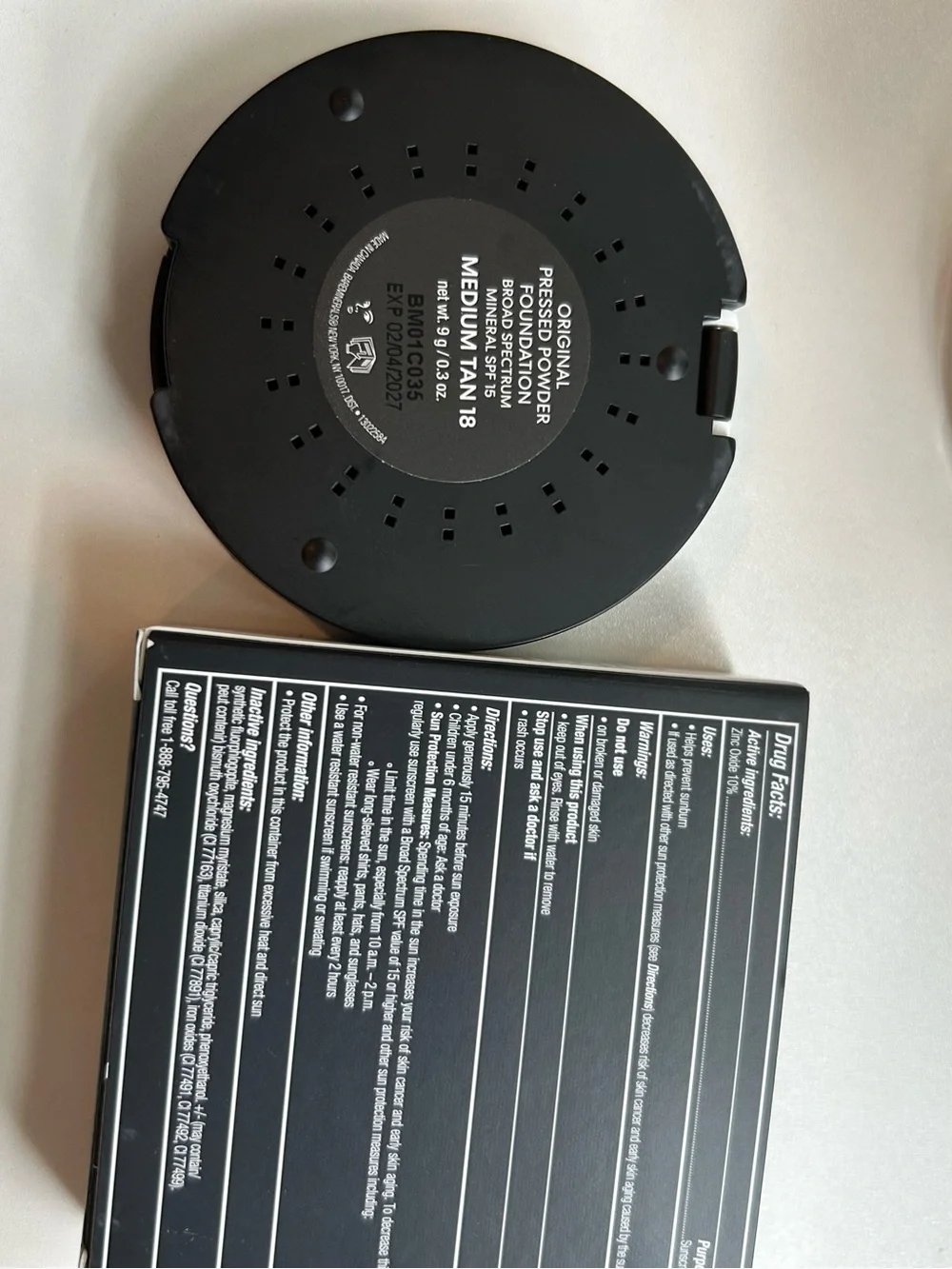 ✨🤎 bareMinerals Original Pressed Powder Foundation SPF 15 Medium Tan 18 NIB 🤎✨